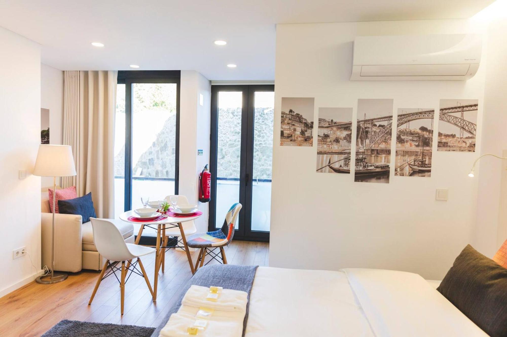 Aposentus - Your Home At Pinheiro'S Studio Порту Экстерьер фото